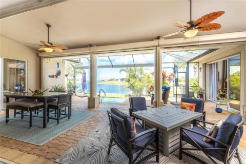 Villa ou maison à vendre à Punta Gorda, Floride: 2 chambres, 201.41 m2 № 2133699 - photo 5