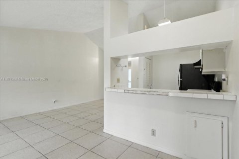 Купить кондоминиум в Майами, Флорида 1 спальня, 80.08м2, № 1925820 - фото 5