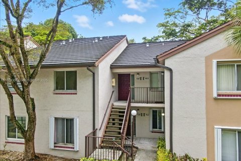 Купить кондоминиум в Майами, Флорида 1 спальня, 80.08м2, № 1925820 - фото 1