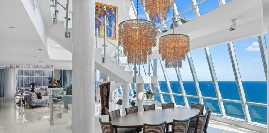 Кондоминиум с 6 спальнями в Санни-Айлс-Бич, Флорида № 1974811