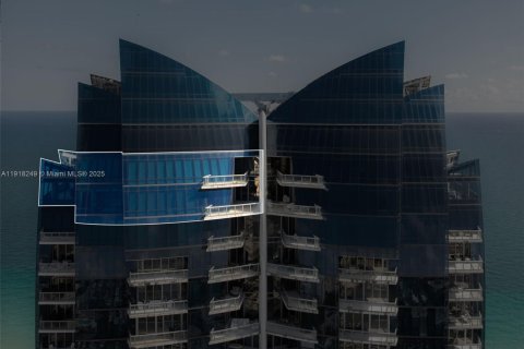 Купить кондоминиум в Санни-Айлс-Бич, Флорида 6 спален, 774.06м2, № 1974811 - фото 22