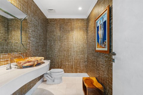 Купить кондоминиум в Санни-Айлс-Бич, Флорида 6 спален, 774.06м2, № 1974811 - фото 16