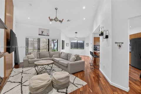 Adosado en venta en Plantation, Florida, 2 dormitorios, 133.13 m2 № 2186186 - foto 27