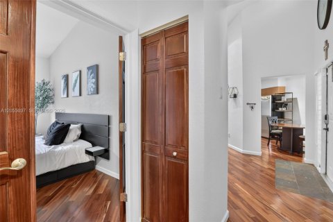 Adosado en venta en Plantation, Florida, 2 dormitorios, 133.13 m2 № 2186186 - foto 16
