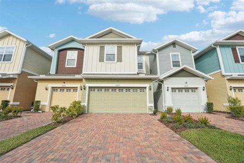 Townhouse in Apollo Beach, Florida 3 bedrooms, 158.12 sq.m. № 1524162 - photo 1