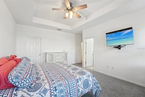 Townhouse in Apollo Beach, Florida 3 bedrooms, 158.12 sq.m. № 1524162 - photo 24