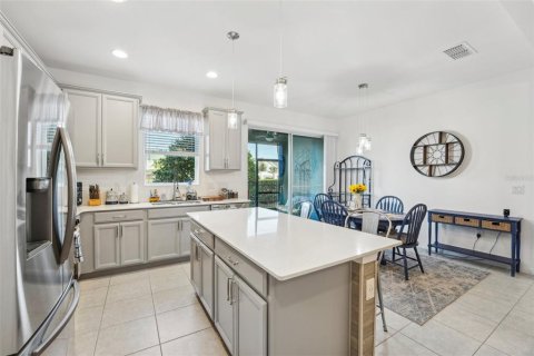 Townhouse in Apollo Beach, Florida 3 bedrooms, 158.12 sq.m. № 1524162 - photo 15