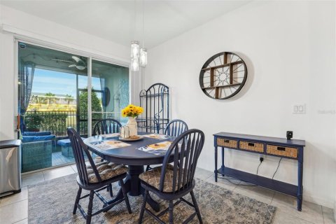 Townhouse in Apollo Beach, Florida 3 bedrooms, 158.12 sq.m. № 1524162 - photo 9