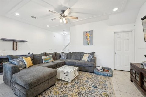 Townhouse in Apollo Beach, Florida 3 bedrooms, 158.12 sq.m. № 1524162 - photo 5