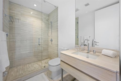 Copropriété à vendre à Sunny Isles Beach, Floride: 2 chambres, 101.64 m2 № 2243975 - photo 26