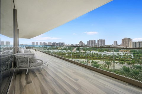 Copropriété à vendre à Sunny Isles Beach, Floride: 2 chambres, 101.64 m2 № 2243975 - photo 6