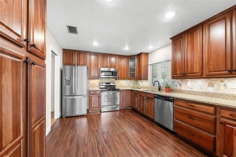 Villa ou maison à vendre à Sanford, Floride: 2 chambres, 137.4 m2 № 2312697 - photo 28