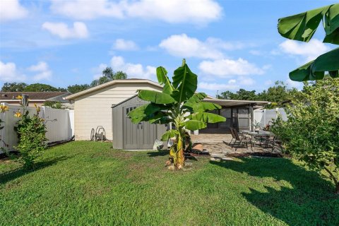 Villa ou maison à vendre à Sanford, Floride: 2 chambres, 137.4 m2 № 2312697 - photo 19