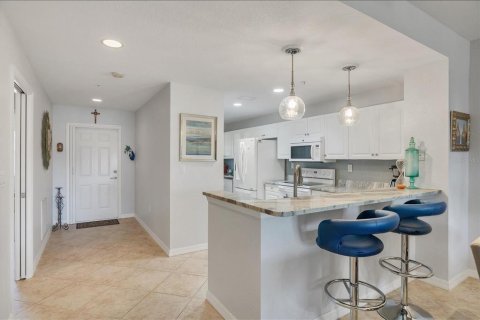 Copropriété à vendre à Bradenton, Floride: 2 chambres, 125.05 m2 № 2139063 - photo 13