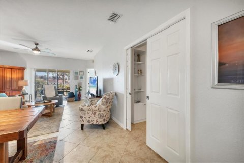 Copropriété à vendre à Bradenton, Floride: 2 chambres, 125.05 m2 № 2139063 - photo 8