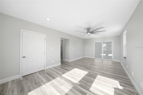 Casa en venta en Englewood, Florida, 4 dormitorios, 286.88 m2 № 1909111 - foto 23