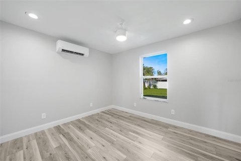 Casa en venta en Englewood, Florida, 4 dormitorios, 286.88 m2 № 1909111 - foto 14