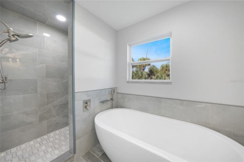 Casa en venta en Englewood, Florida, 4 dormitorios, 286.88 m2 № 1909111 - foto 27