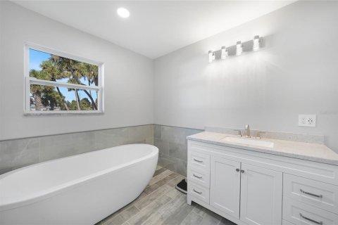Casa en venta en Englewood, Florida, 4 dormitorios, 286.88 m2 № 1909111 - foto 26