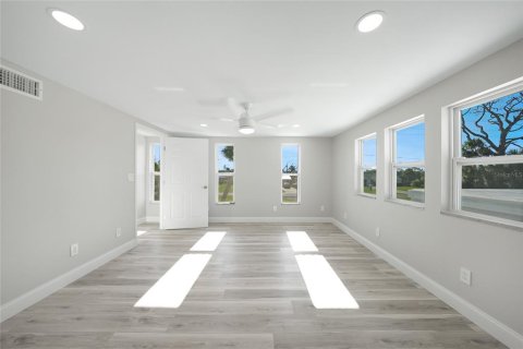 Casa en venta en Englewood, Florida, 4 dormitorios, 286.88 m2 № 1909111 - foto 29