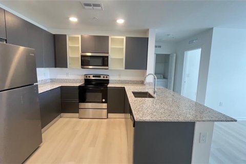 Copropriété à louer à Orlando, Floride: 2 chambres, 95.04 m2 № 2199761 - photo 3