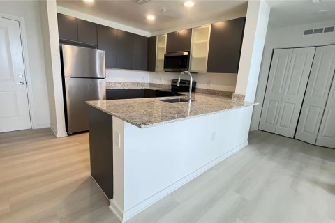 Copropriété à louer à Orlando, Floride: 2 chambres, 95.04 m2 № 2199761 - photo 10