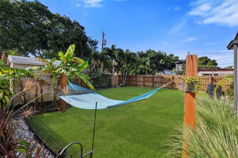 Casa en venta en North Miami Beach, Florida, 3 dormitorios, 129.88 m2 № 1992189 - foto 26
