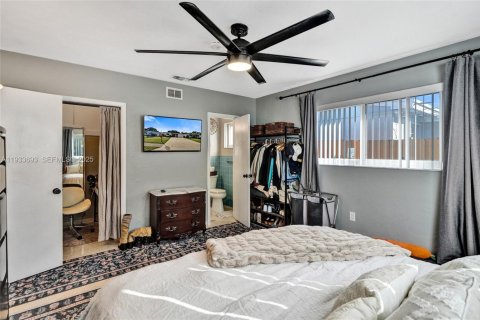 Casa en venta en North Miami Beach, Florida, 3 dormitorios, 129.88 m2 № 1992189 - foto 21
