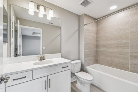 Villa ou maison à vendre à Zephyrhills, Floride: 4 chambres, 277.59 m2 № 1608348 - photo 30