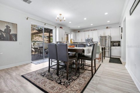 Villa ou maison à vendre à Riverview, Floride: 4 chambres, 270.44 m2 № 2425667 - photo 6
