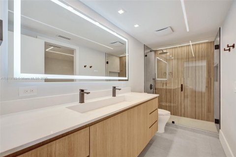 Copropriété à vendre à Aventura, Floride: 2 chambres, 87.7 m2 № 1752734 - photo 9