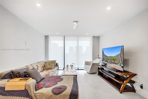 Copropriété à vendre à Aventura, Floride: 2 chambres, 87.7 m2 № 1752734 - photo 6