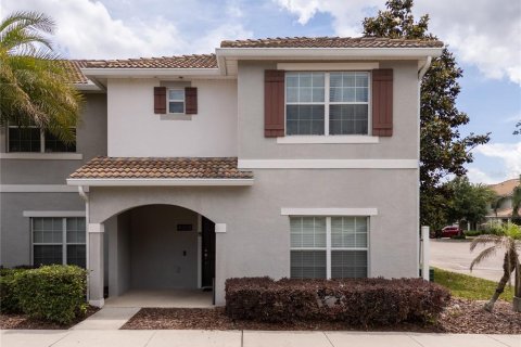 Touwnhouse à STOREY LAKE à Kissimmee, Floride 5 chambres, 197.7 m2 № 2107551