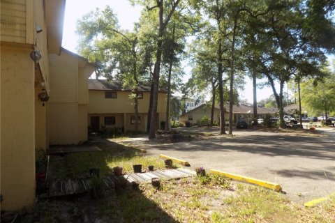Commercial property in Gainesville, Florida 12 bedrooms, 584.73 sq.m. № 2107723 - photo 13