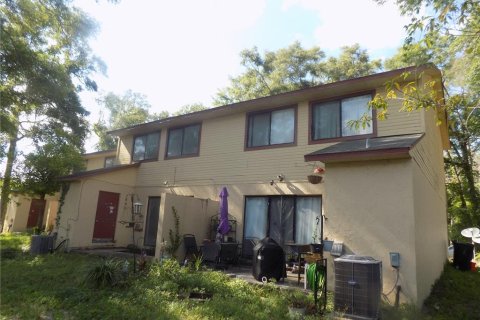 Commercial property in Gainesville, Florida 12 bedrooms, 584.73 sq.m. № 2107723 - photo 10