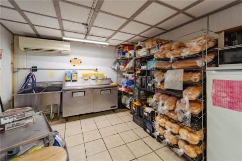 Commercial property in Pierson, Florida 109.25 sq.m. № 1820835 - photo 26