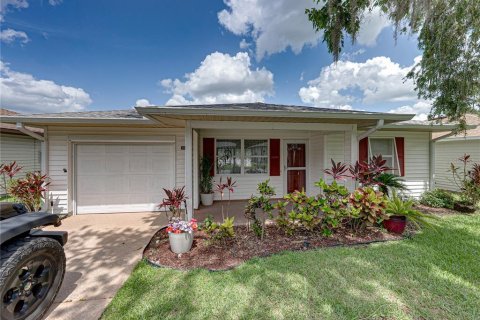 House in Lakeland, Florida 2 bedrooms, 110.83 sq.m. № 1776580 - photo 3