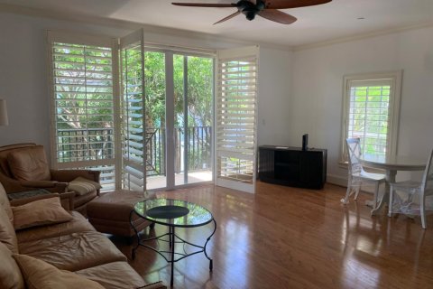 Adosado en alquiler en Juno Beach, Florida, 2 dormitorios, 157.75 m2 № 1045523 - foto 1