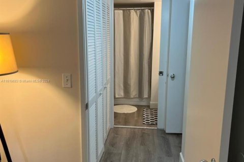 Copropriété à louer à Aventura, Floride: 2 chambres, 109.62 m2 № 1753646 - photo 19