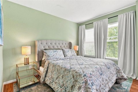 Touwnhouse à vendre à Tampa, Floride: 3 chambres, 179.3 m2 № 2372863 - photo 26