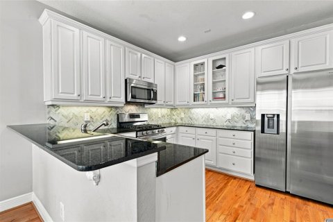Touwnhouse à vendre à Tampa, Floride: 3 chambres, 179.3 m2 № 2372863 - photo 15
