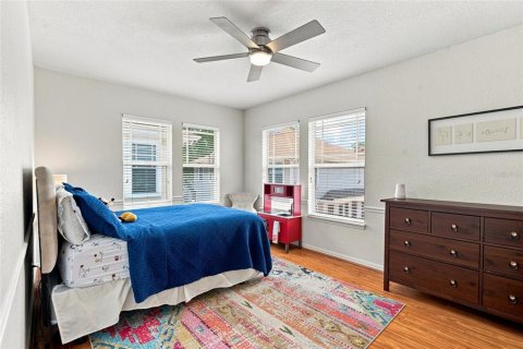 Touwnhouse à vendre à Tampa, Floride: 3 chambres, 179.3 m2 № 2372863 - photo 21