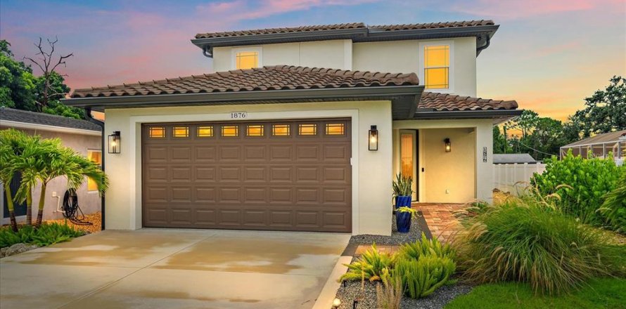 Casa en Sarasota, Florida 5 dormitorios, 271.83 m2 № 1817926