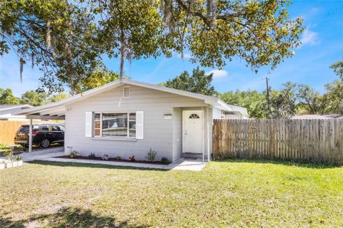 Casa en venta en Lakeland, Florida, 3 dormitorios, 117.15 m2 № 1572824 - foto 1