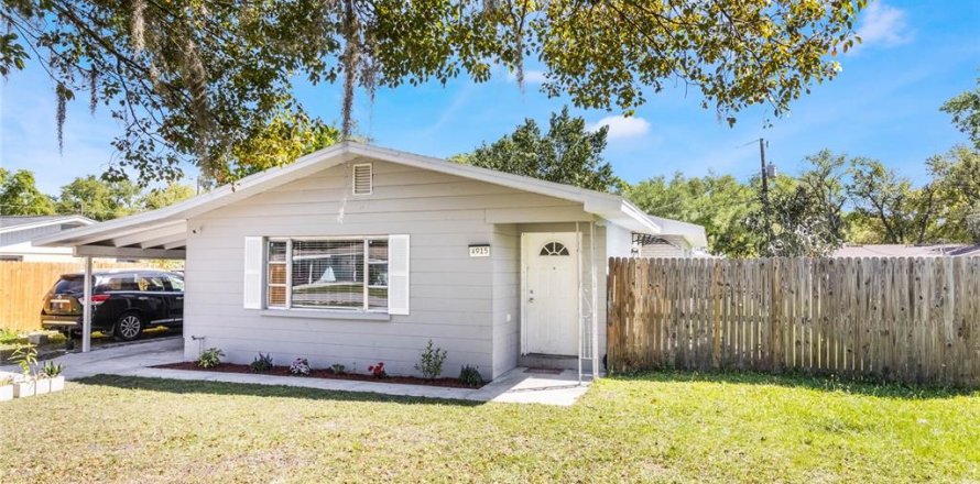 House in Lakeland, Florida 3 bedrooms, 117.15 sq.m. № 1572824