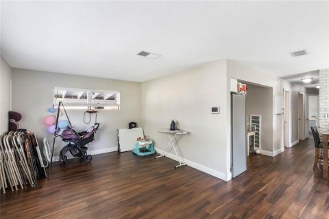 Casa en venta en Lakeland, Florida, 3 dormitorios, 117.15 m2 № 1572824 - foto 7