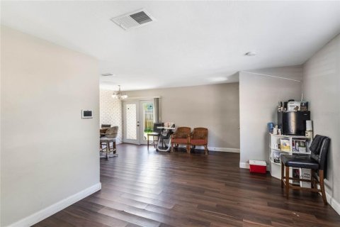 Casa en venta en Lakeland, Florida, 3 dormitorios, 117.15 m2 № 1572824 - foto 6