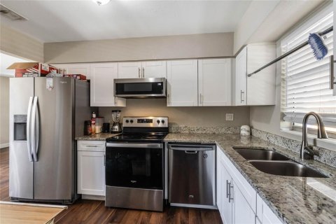 Casa en venta en Lakeland, Florida, 3 dormitorios, 117.15 m2 № 1572824 - foto 10