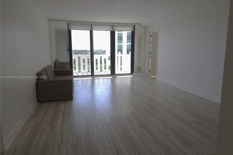 Condo in Key Biscayne, Florida, 2 bedrooms  № 1223828 - photo 2