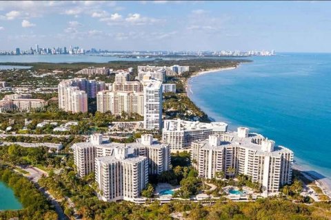 Condo in Key Biscayne, Florida, 2 bedrooms  № 1223828 - photo 26